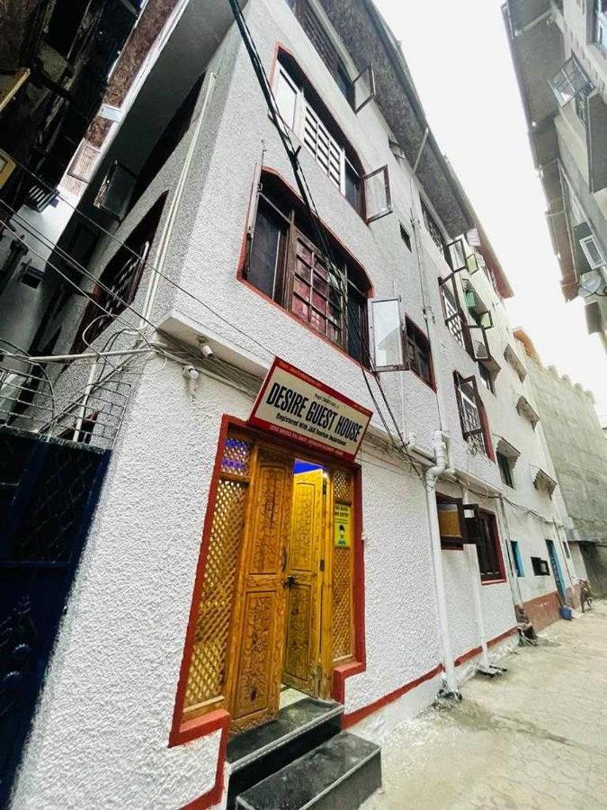 Hotel O Desire Guest House Srīnagar Buitenkant foto