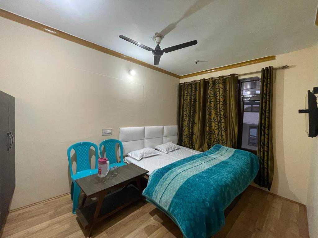 Hotel O Desire Guest House Srīnagar Buitenkant foto